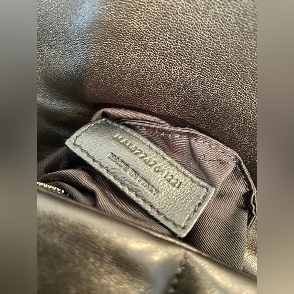 ❌❌SOLD❌❌ New Saint Laurent LouLou Puffer Small - Picture 9 of 14